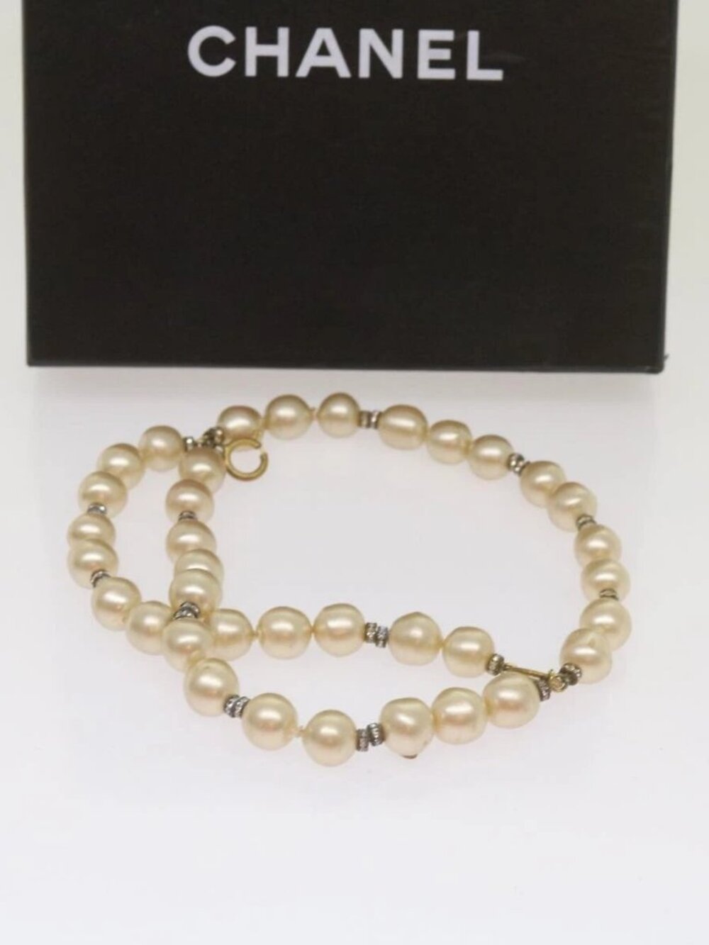 CHANEL Pearl Bracelet metal White CC - Picture 8 of 8